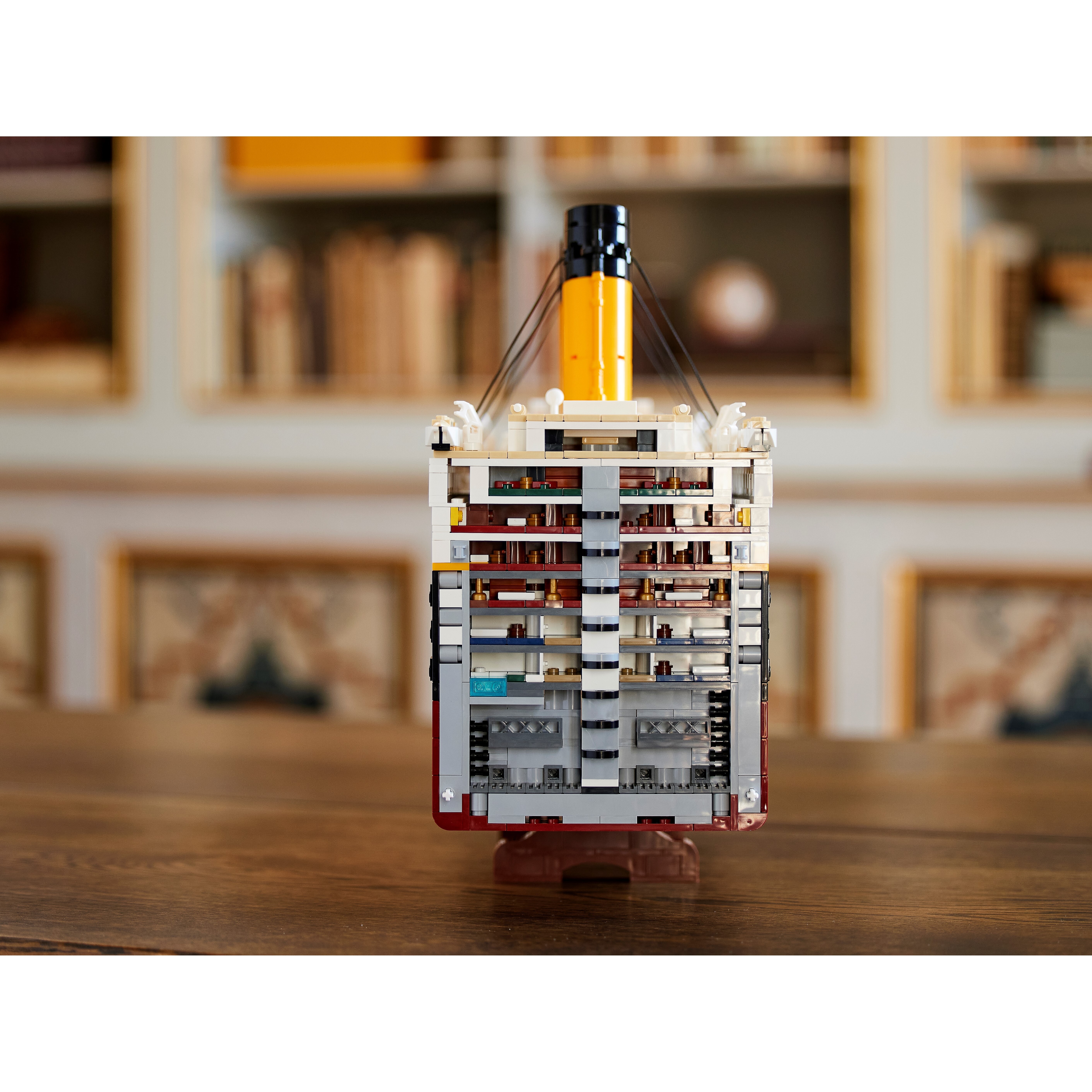 Lego Titanic - Image 20