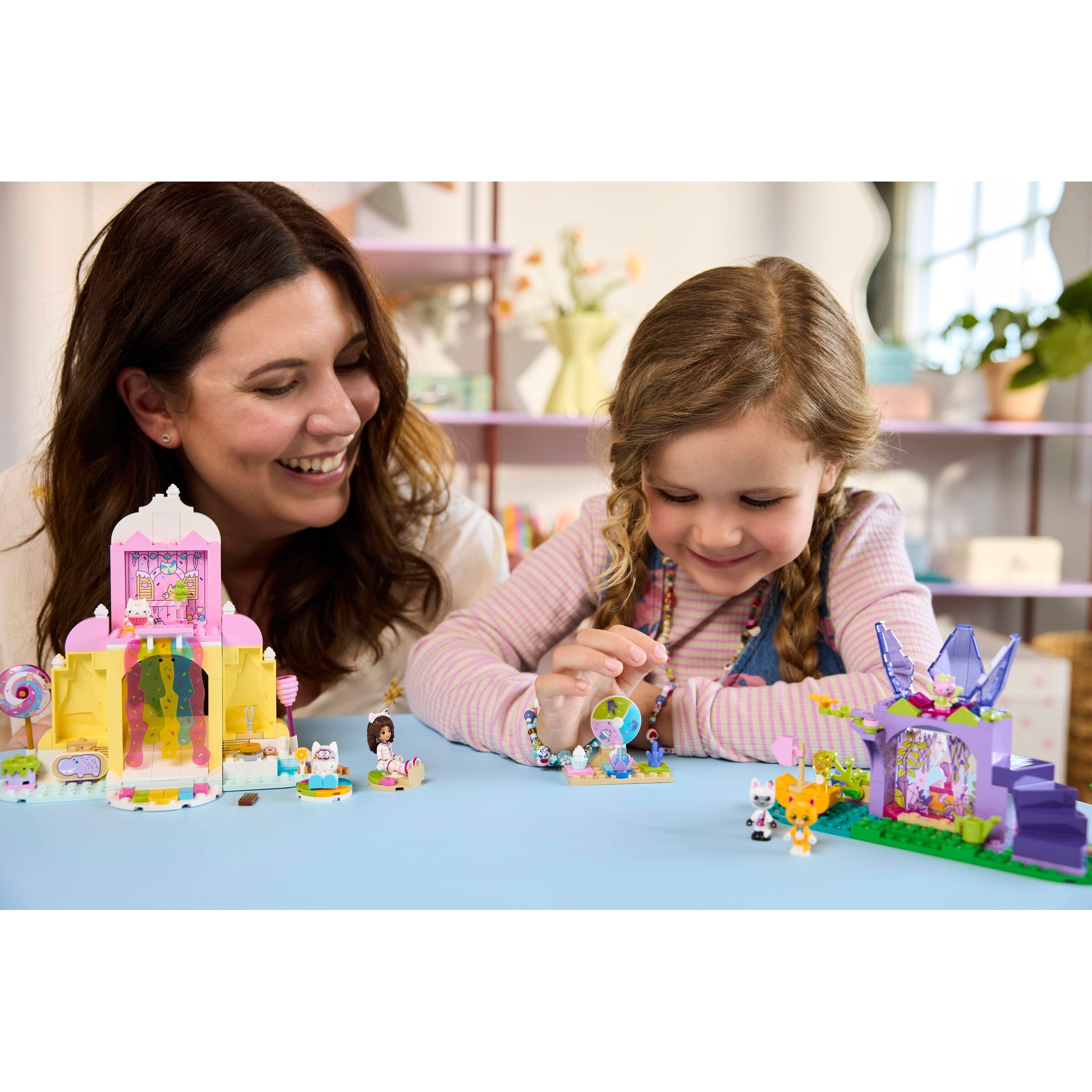 Sweet Treat Mountain & Kitty Garden - Image 6