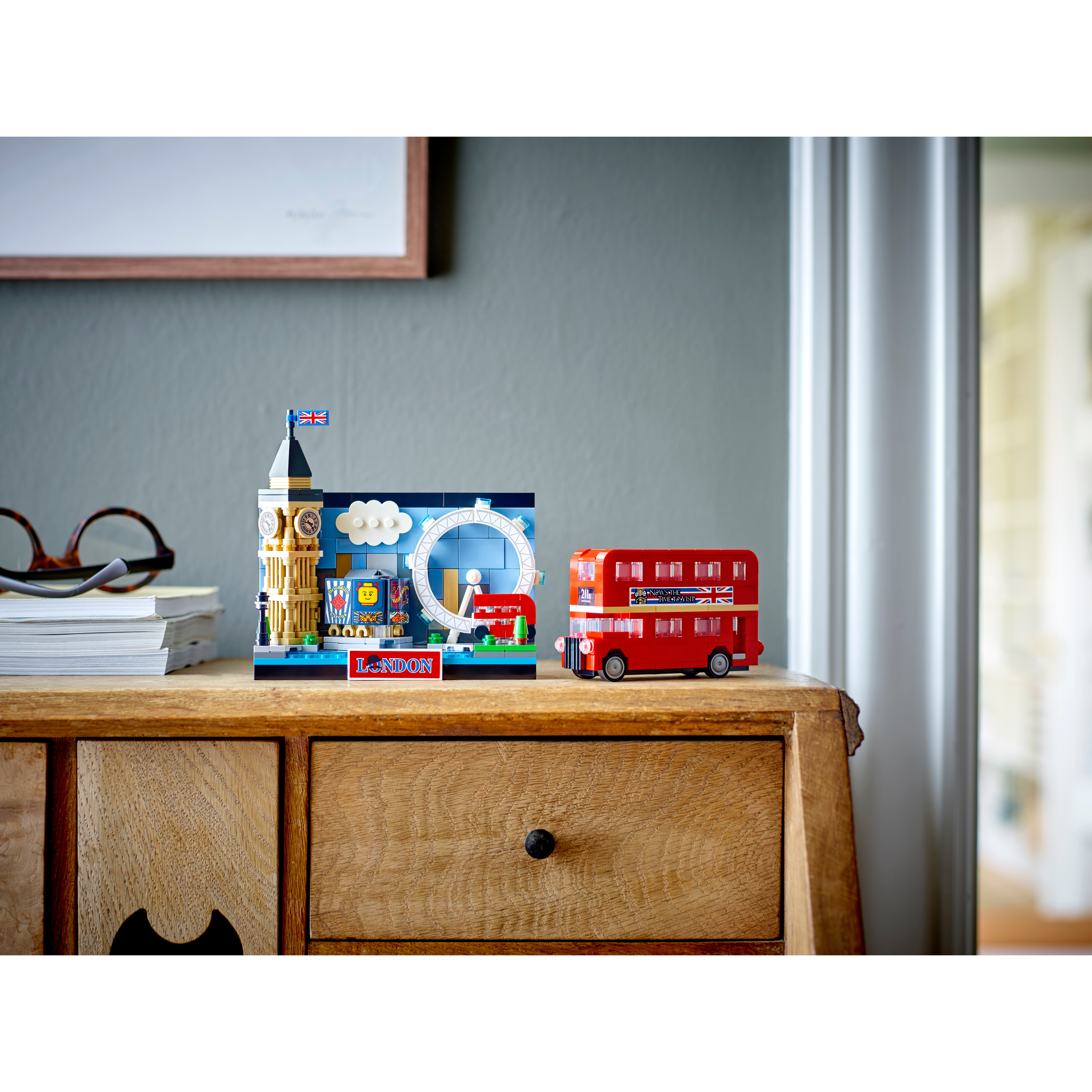 London Postcard - Image 4