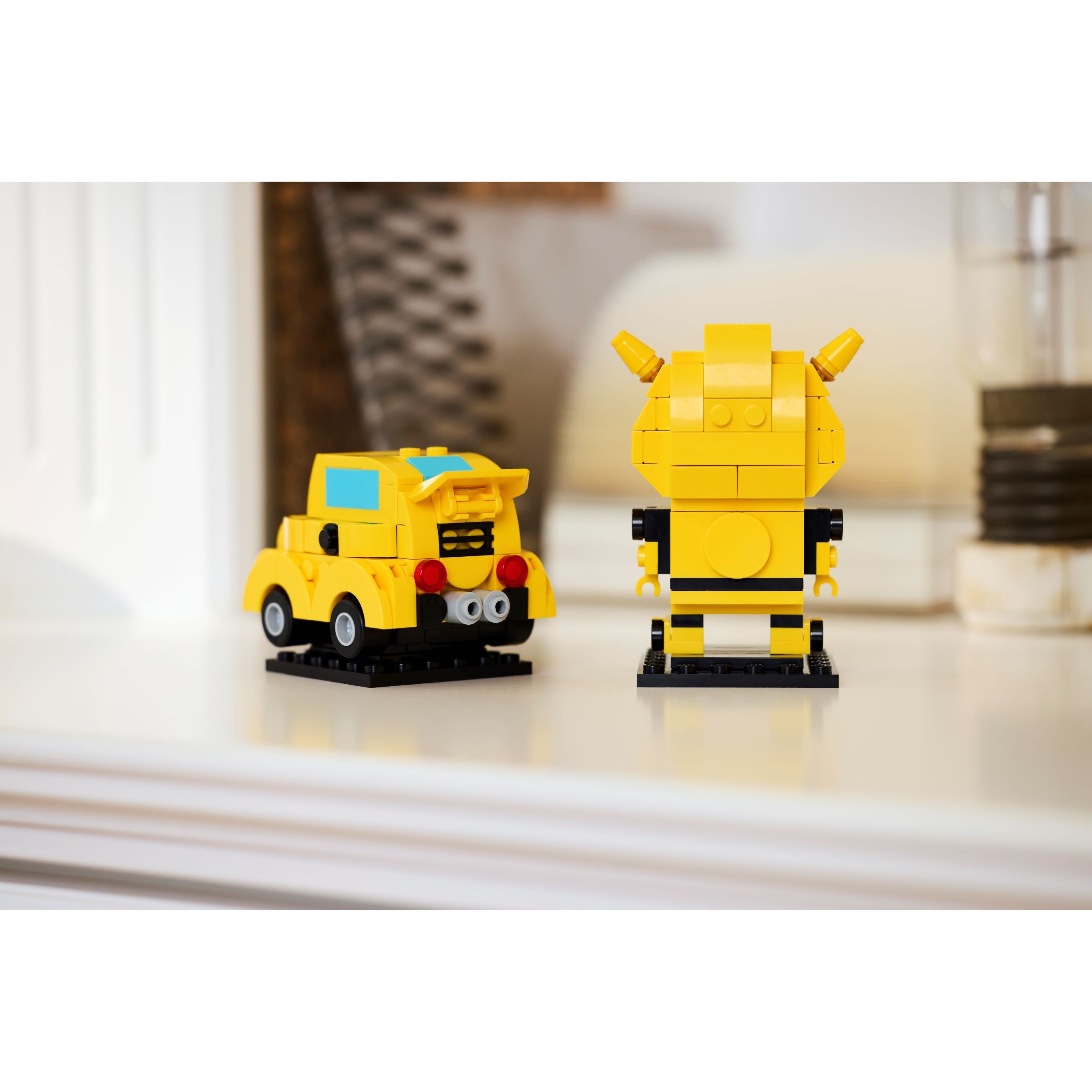 Bumblebee Robot & Vehicle - Image 6