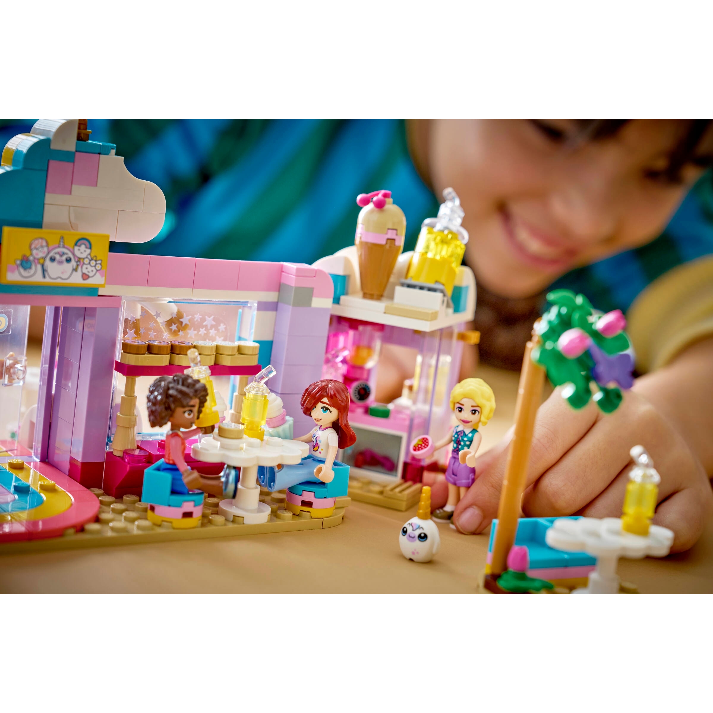Unicorn Dream Café - Image 9