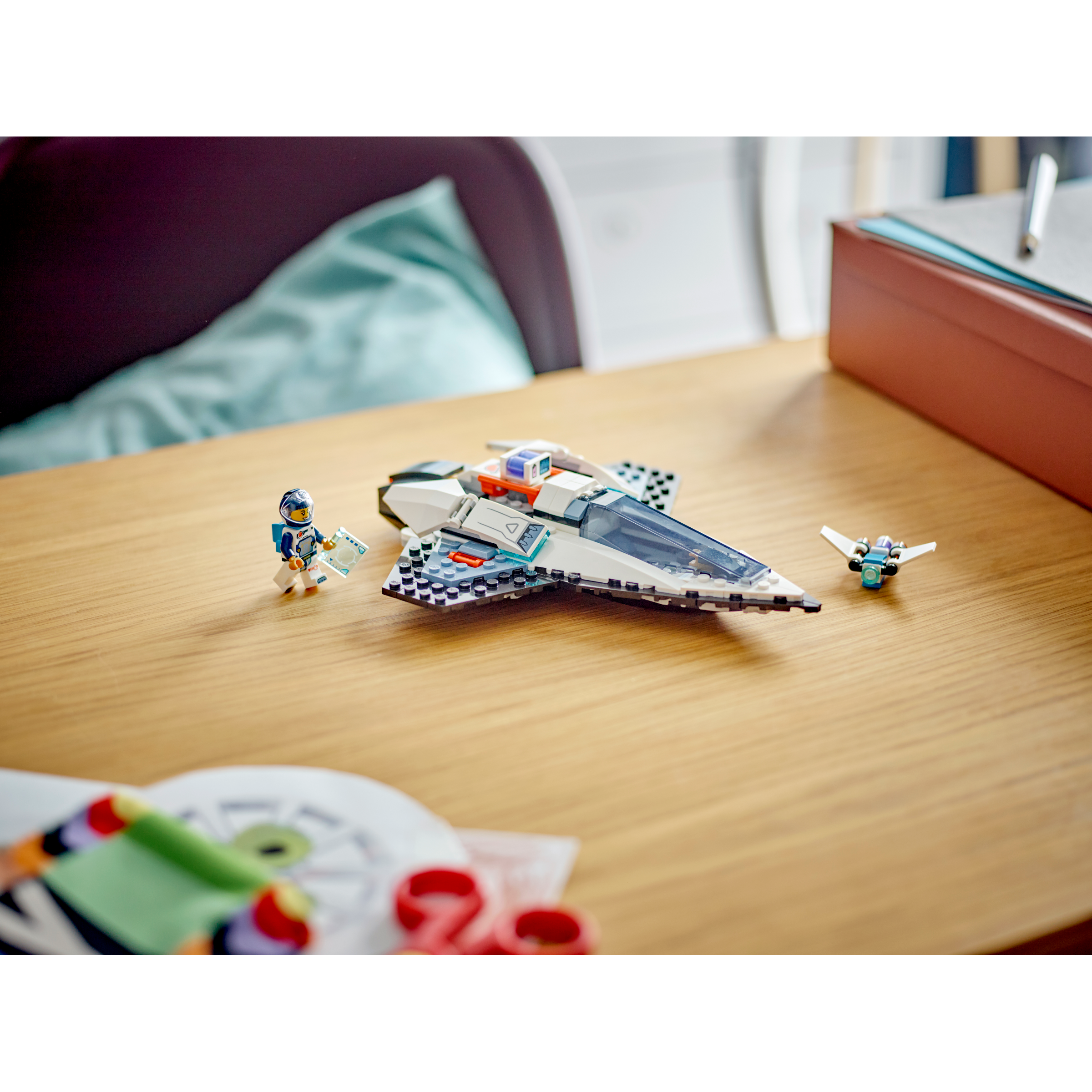Interstellar Spaceship - Image 9