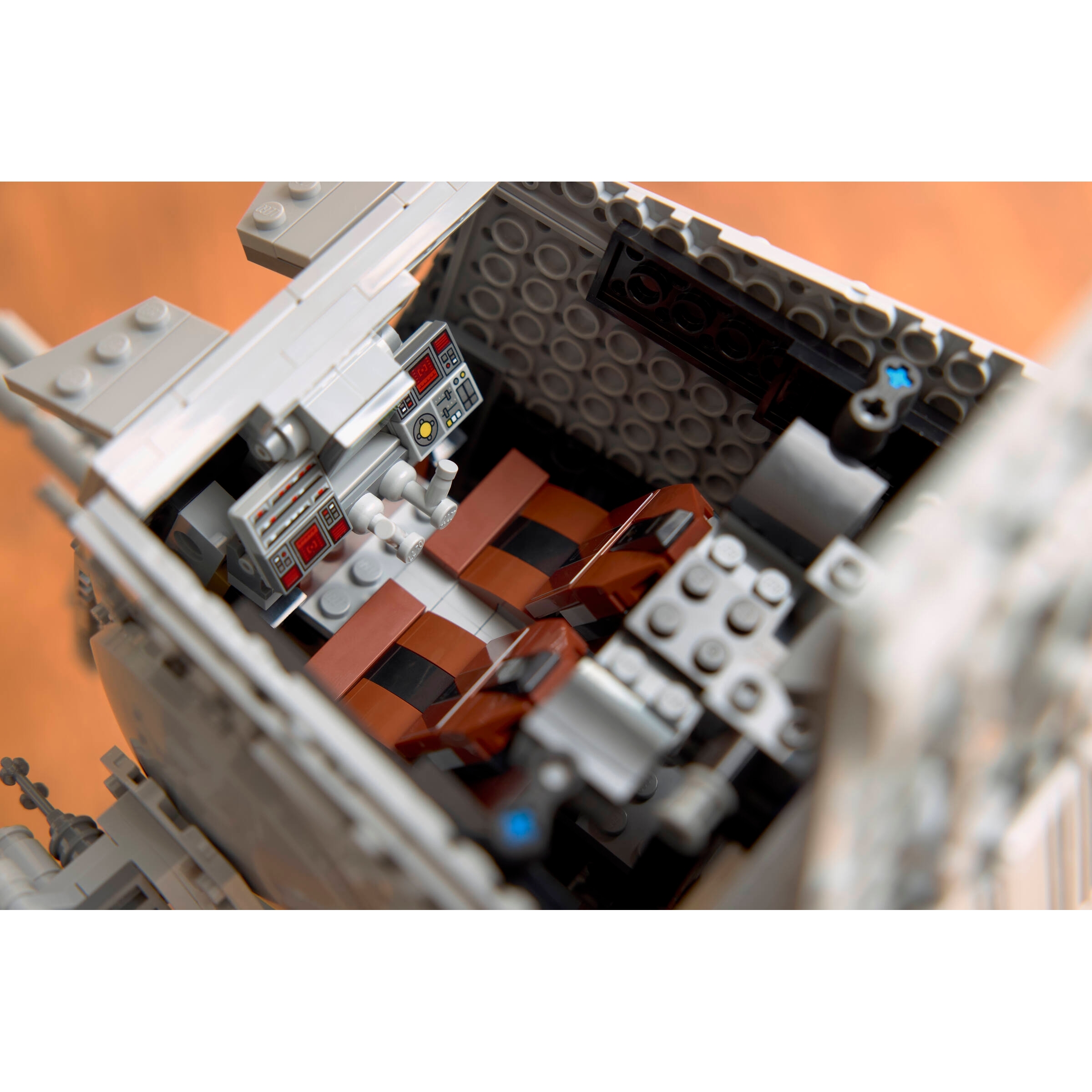 At-St Walker - Image 11