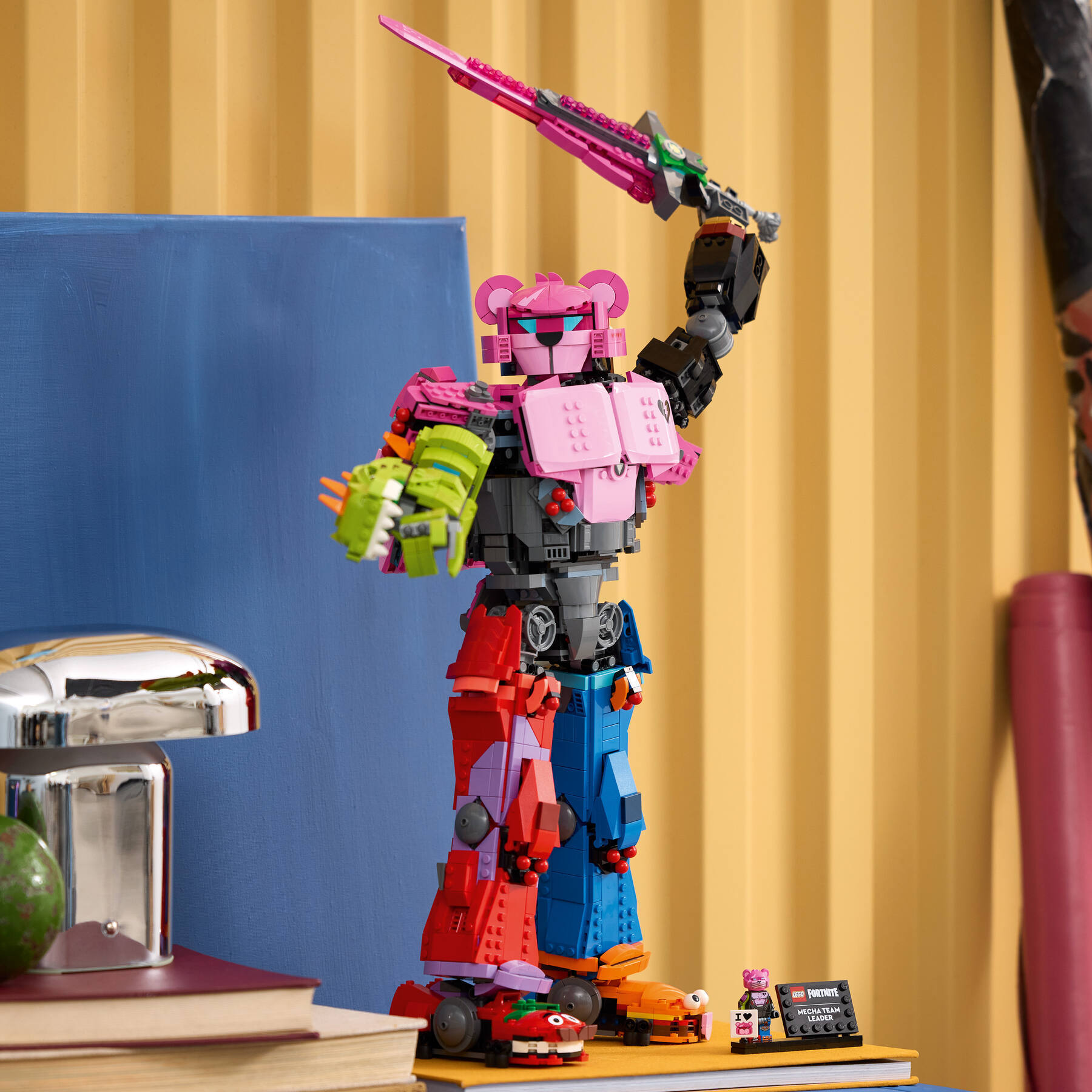 Mecha Team Leader - Image 7
